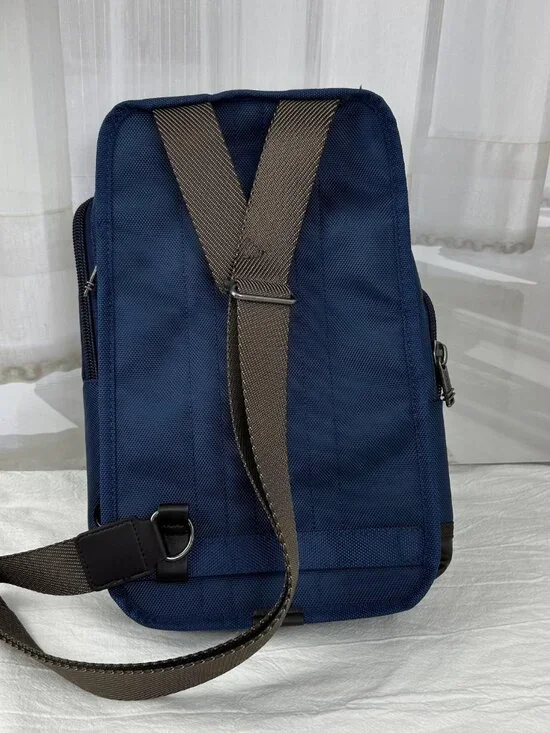 NEW Tumi Alpha Bravo Monterey Sling Shoulder Bag Navy Blue - Picture 2 of 12